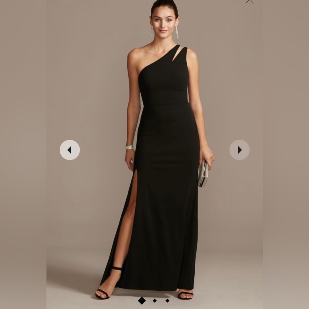cutout one-shoulder crepe gown with skirt slit